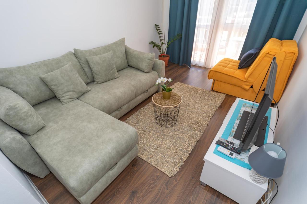 Aloha Apartman Bar Dış mekan fotoğraf
